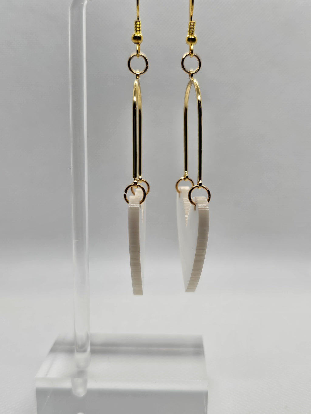 White heart shaped earrings  image 1
